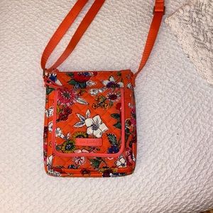 Vera Bradley crossbody purse
